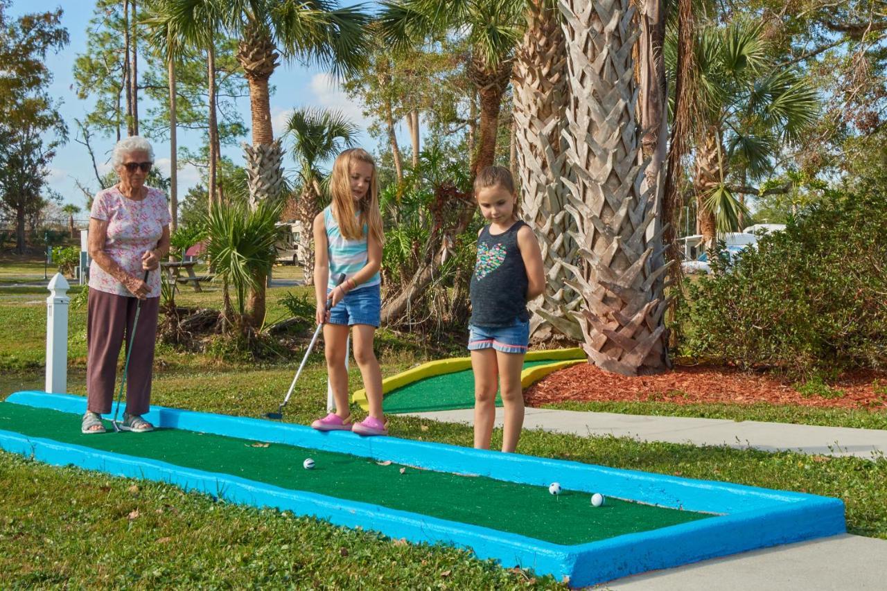 Tropical Palms Resort Селебрейшн Экстерьер фото